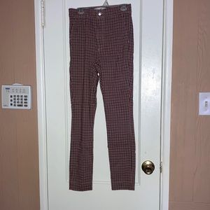 Bundle discount or offer! Hollister straight leg plaid pant. Ultra high rise.